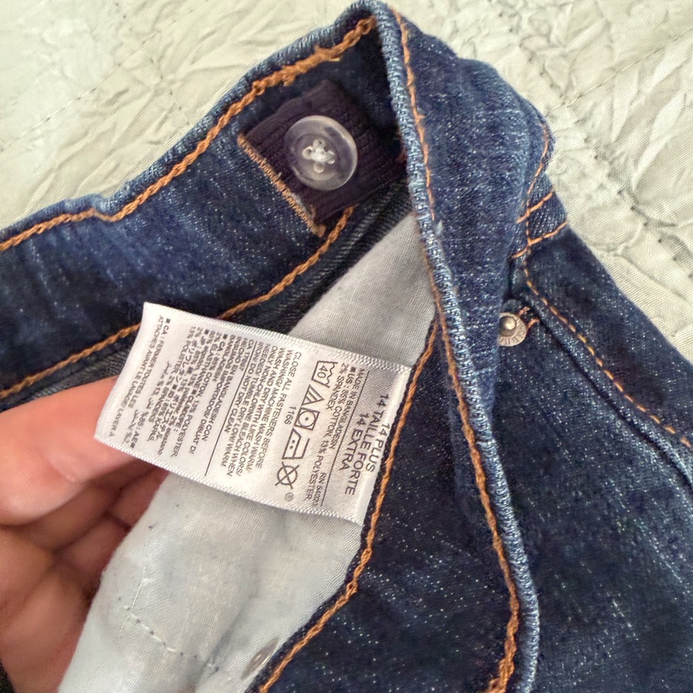 Old Navy Dark Blue Bootcut Jeans - Picture 4 of 6